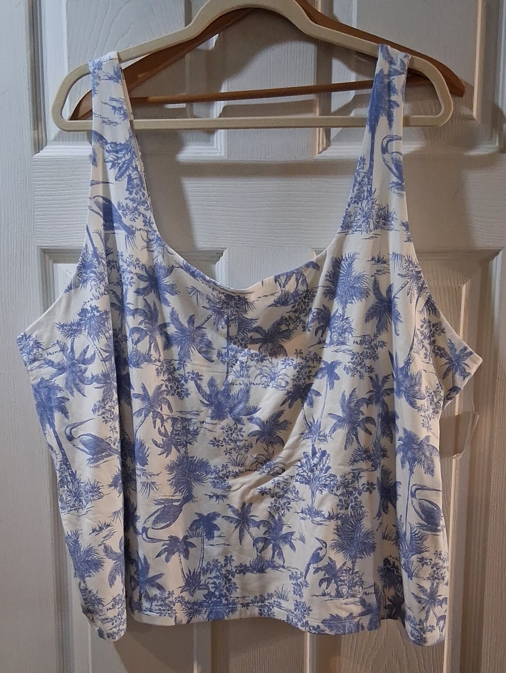 Women's Blue & White Tropical Print Tank Top